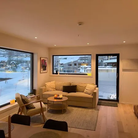 Luxury Panorama By The Sea With Northern Lights View 特罗姆瑟