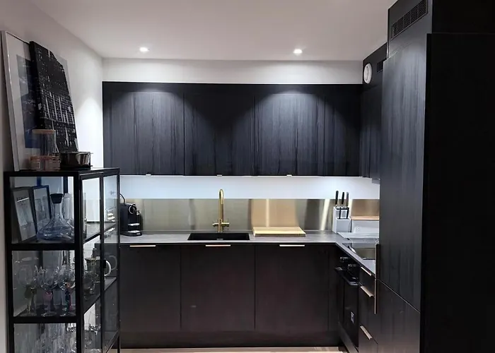 Luxury Panorama By The Sea With Northern Lights View *